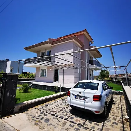 3+1 Uyar , Denize *